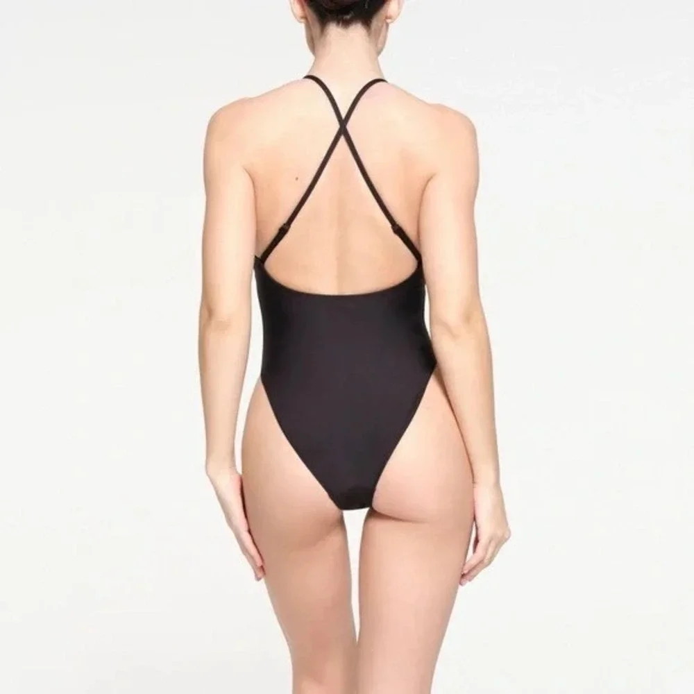 NWT Skims Recycled Swim Cami One Piece OP-BRF-4836 Onyx Women's Size Large‎